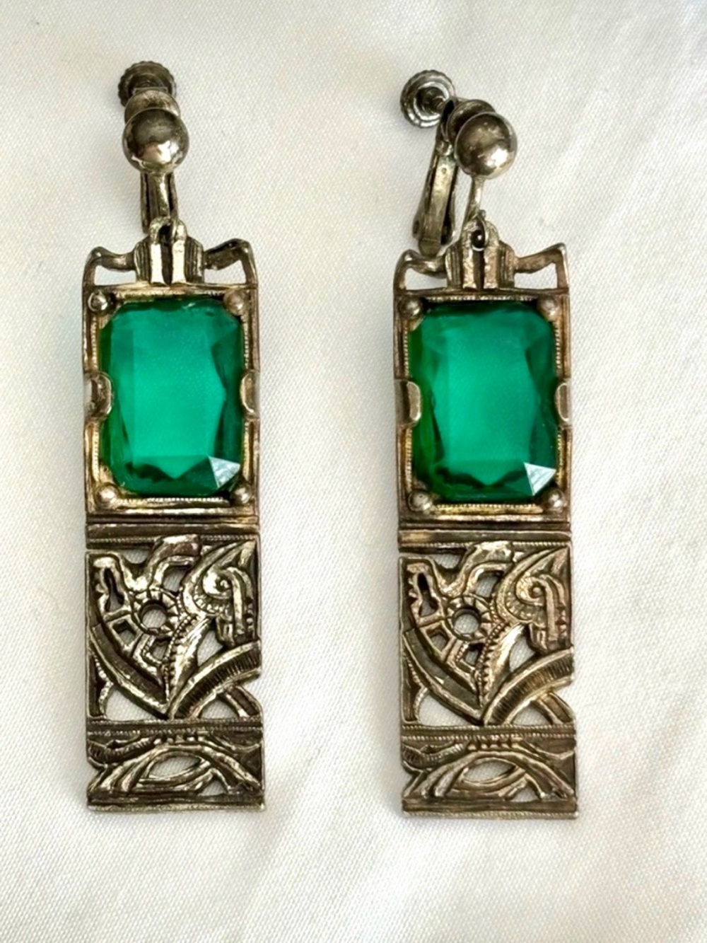 Vintage MIRACLE Clip On Earrings Green Glass Celtic Dangle